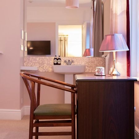 Cleeve Hill Hotel Bishop's Cleeve Bagian luar foto